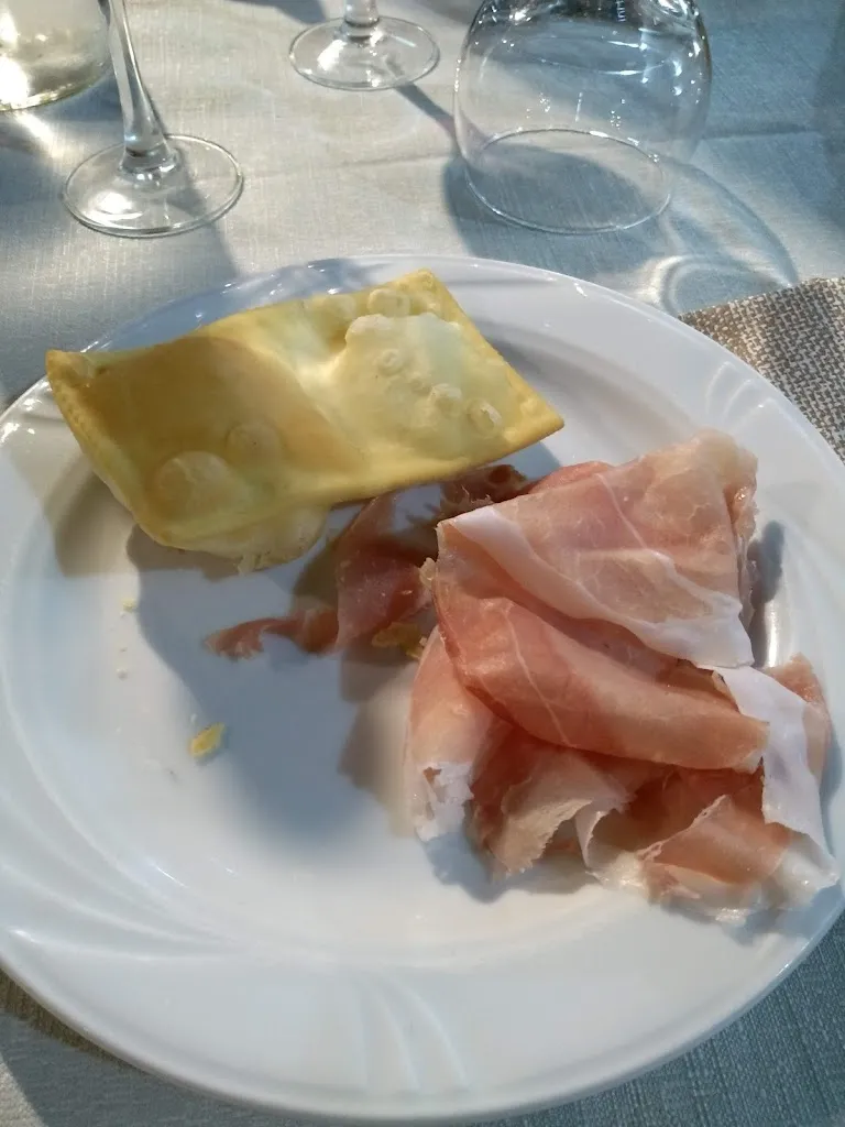 Alex Vezzelli_Bar Restaurant Baracchina_San Cesario sul Panaro_review