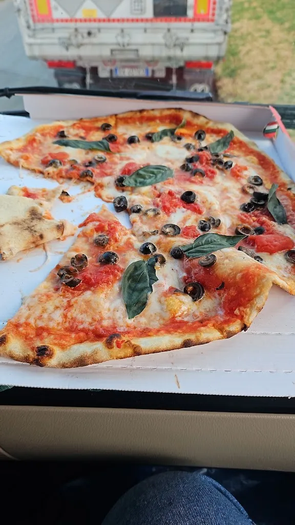 SALENTÒ_San Cesario sul Panaro_slider_image_2