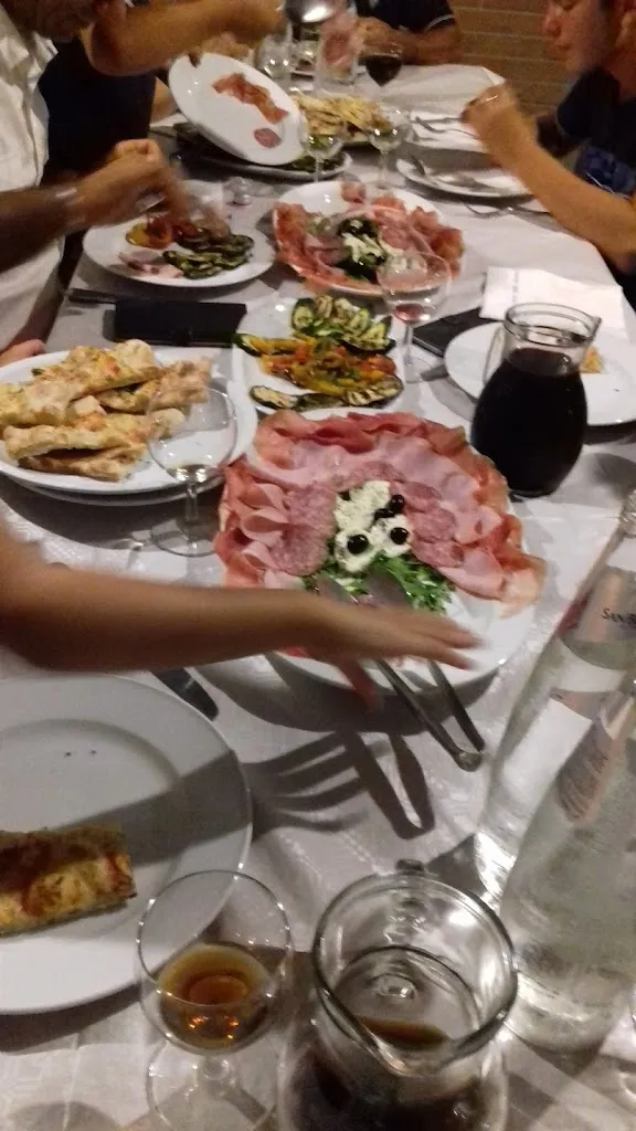 Menu_Le Fontane Ristorante Pizzeria - San Biagio_San Felice sul Panaro_image_9