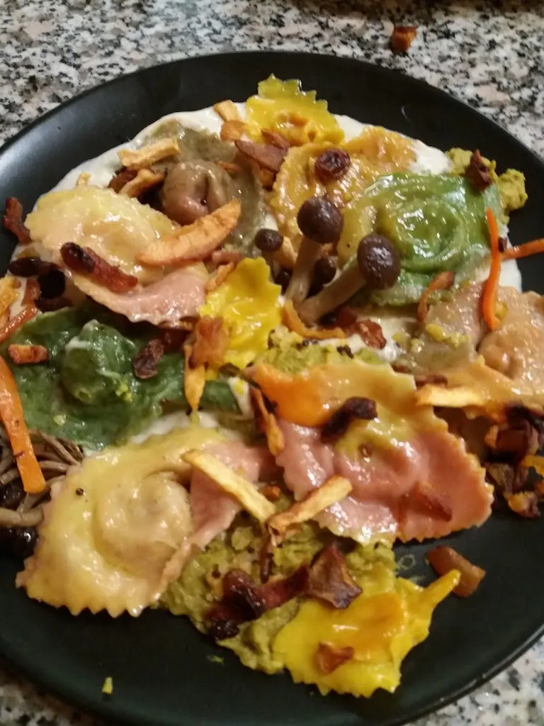 Pizzeria Charlie Boys restaurant in San Felice sul Panaro