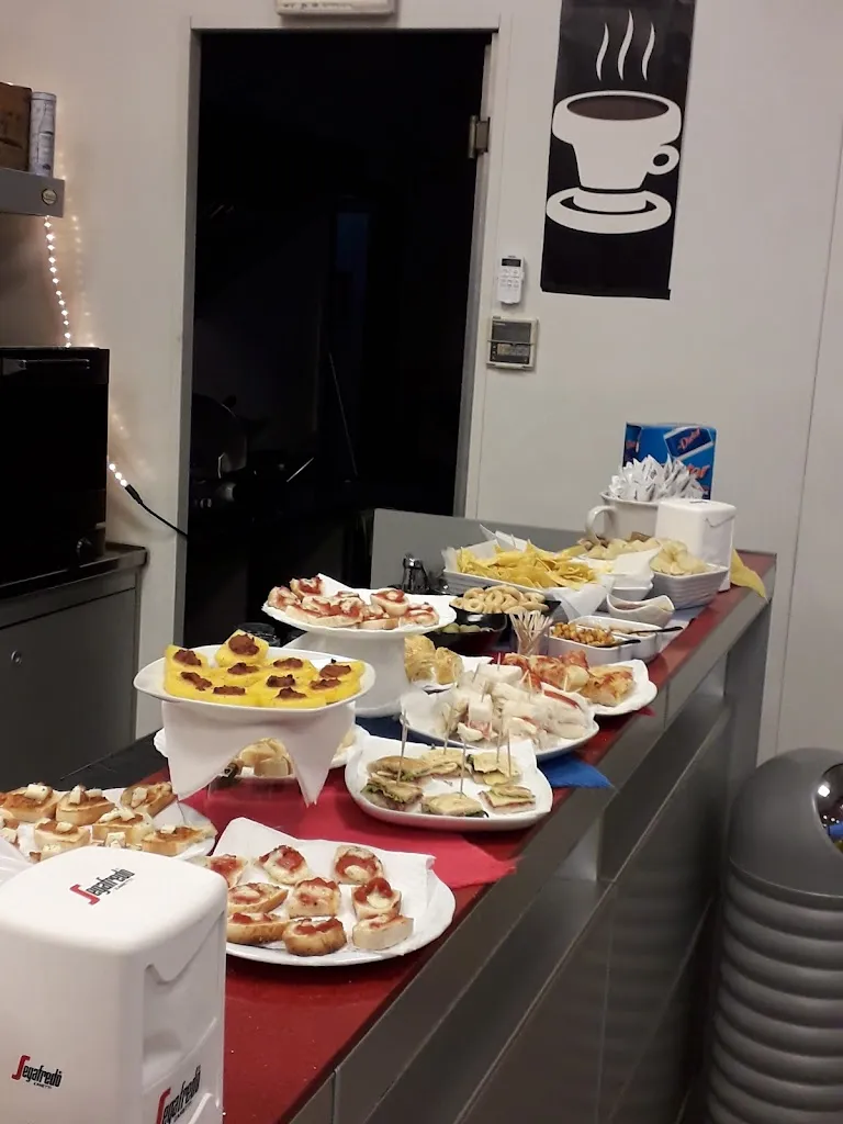 Pausa... Ristoro Snack E Caffe'_San Giorgio di Piano_slider_image_1