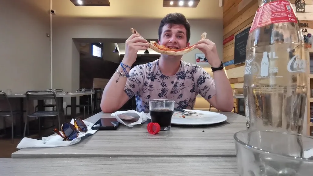 Pizzeria L'Angolo della Pizza_San Giorgio di Piano_slider_image_2