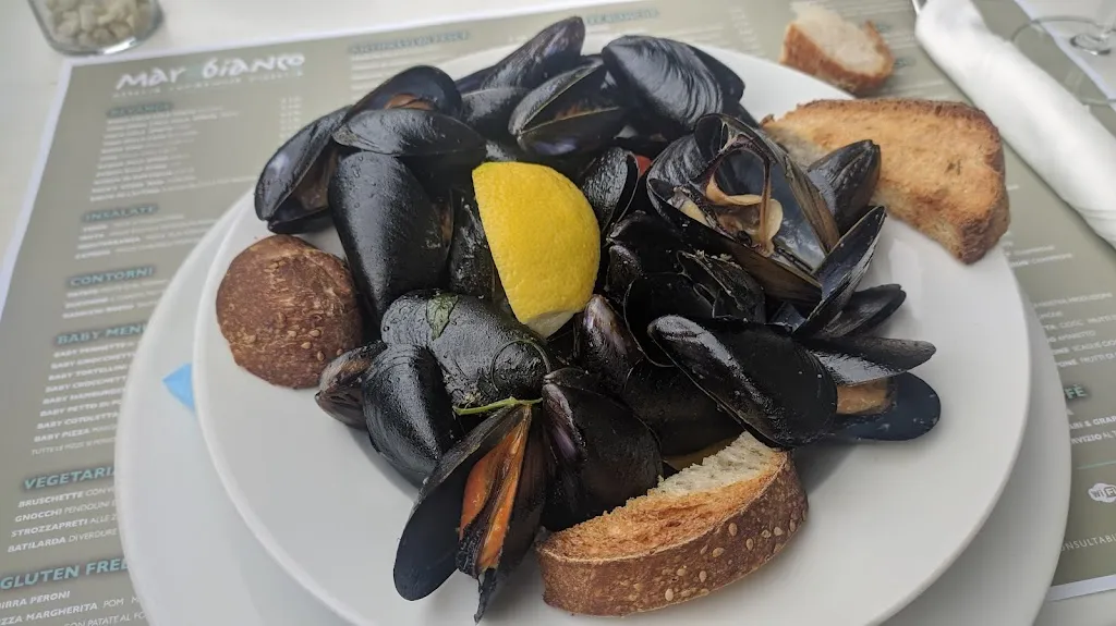 Menu_Marebianco Osteria Pizzeria_San Mauro a Mare_image_8