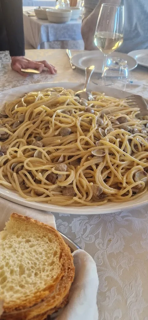 antonello diana_Il Caminetto_San Mauro a Mare_review