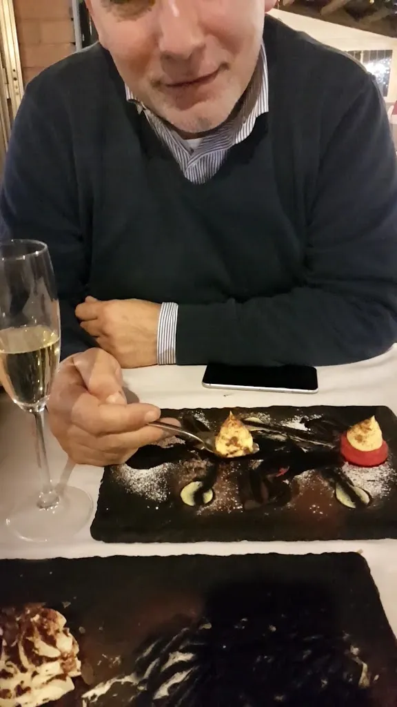 Il Caminetto Montegibbio - Steak House_San Michele dei Mucchietti_slider_image_2