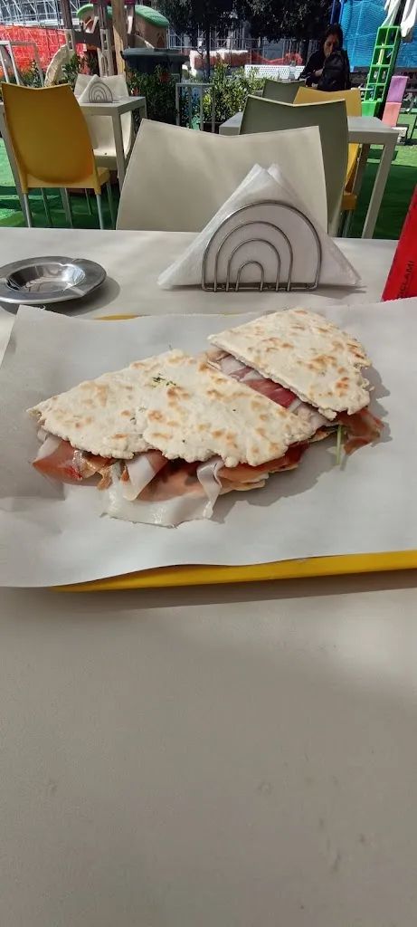 Marco Viviani_Cal Burdéli_San Mauro Pascoli_review