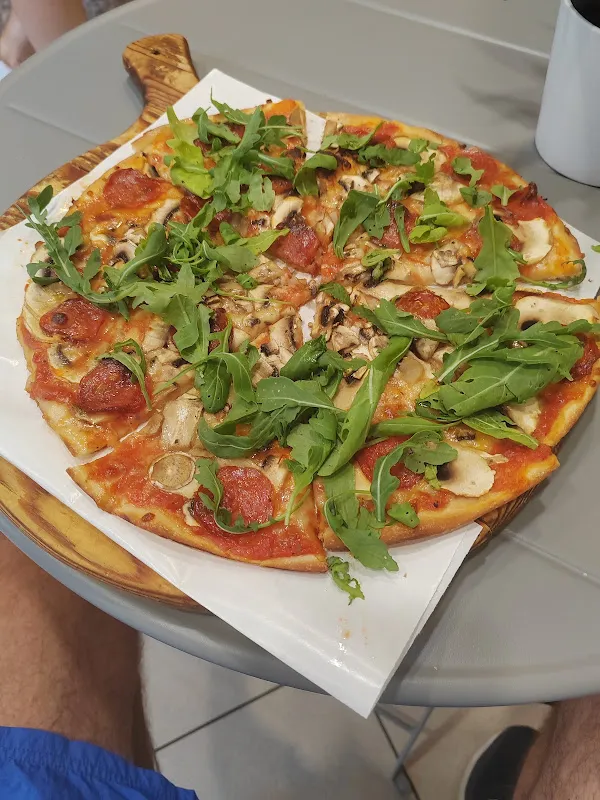 Pizzeria Al Taglio Ionica Di Shemuni Enkelejda_San Mauro Pascoli_slider_image_2