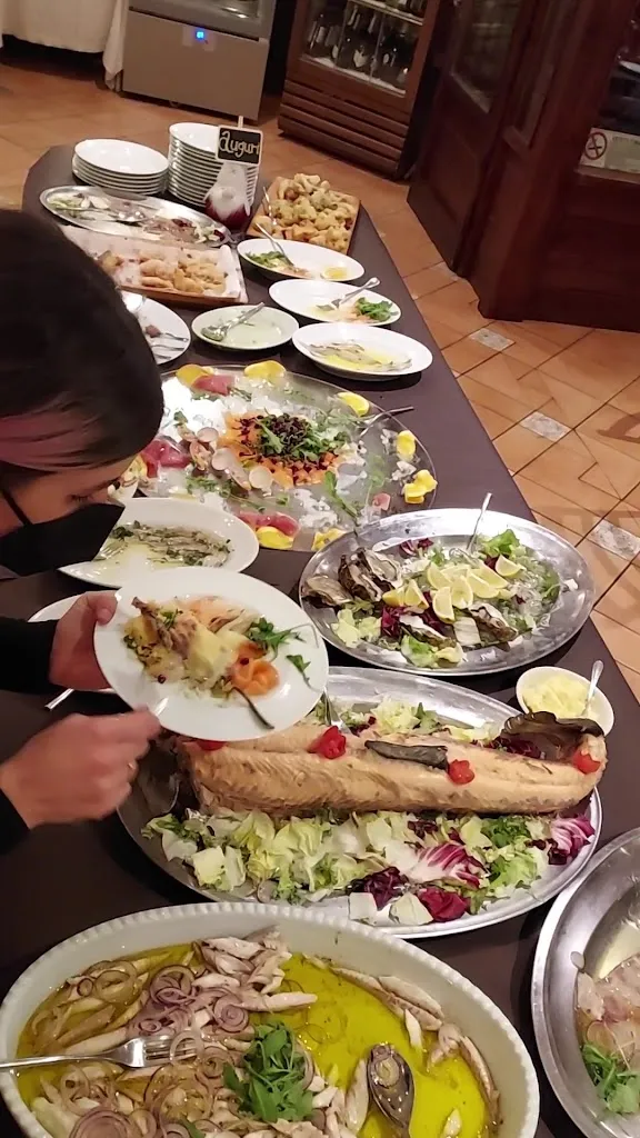 Ristorante L'Aurora_Rocca di Cambio_slider_image_2