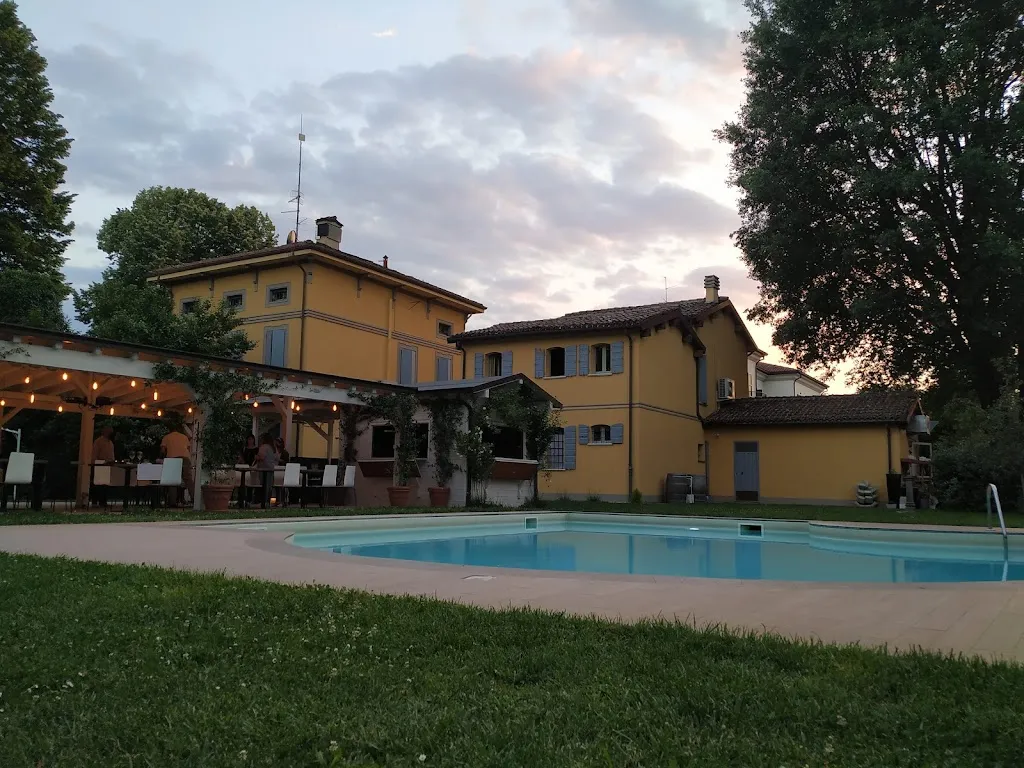 Alina Wolf_Locanda San Martino_San Martino in Rio_review