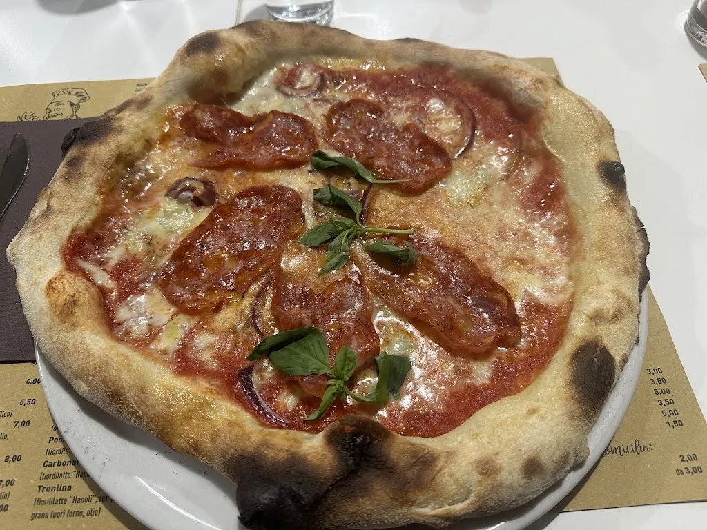 Luca Galimberti_Pizzeria Da Gennaro 2.0_San Martino in Rio_review