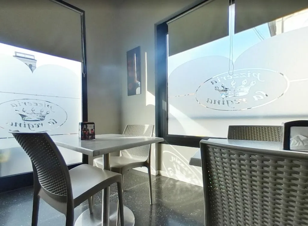 Pizzeria La Regina restaurant in San Martino in Rio