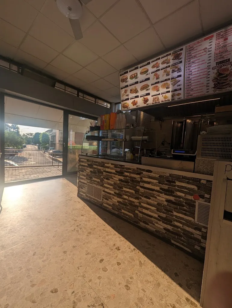 TURKISH KEBAB PIZZERIA_San Martino in Rio_slider_image_3