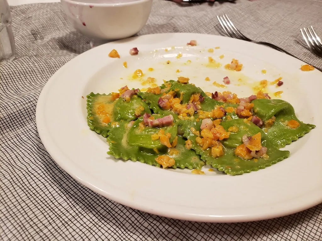 Andrew Maresca Arnett_Ostaria äd 'na volta_San Michele Tiorre_review