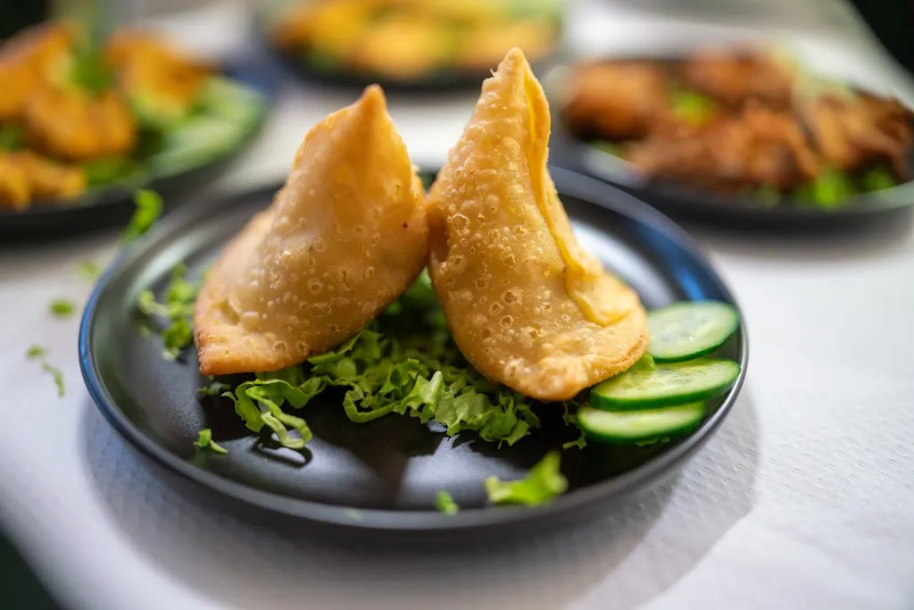 Sandhu’s Bar & restaurant_San Pietro in Cerro_slider_image_3