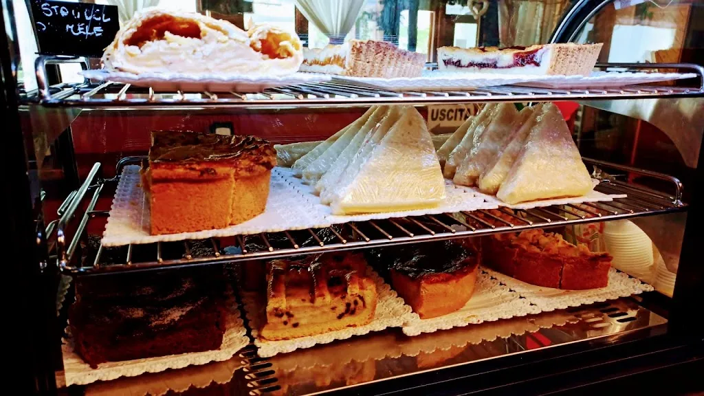 Ristorante Bar La Brecciara_Rocca di Cambio_slider_image_2