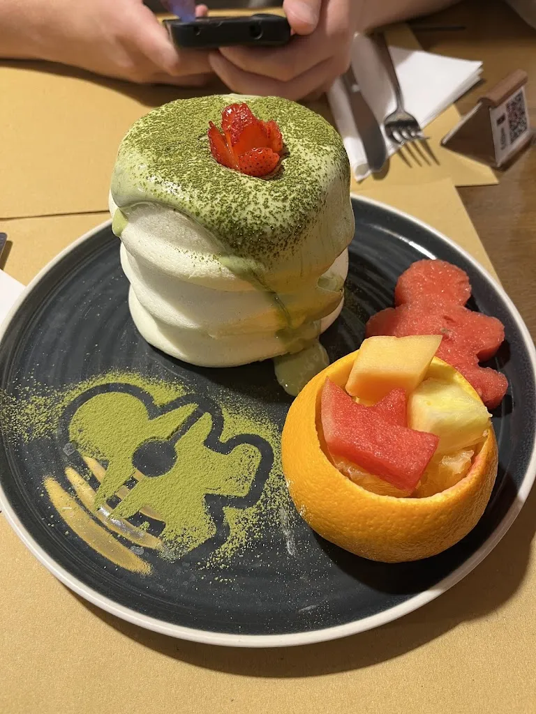 Cara Lambert_Brunch Cafe_San Polo_review