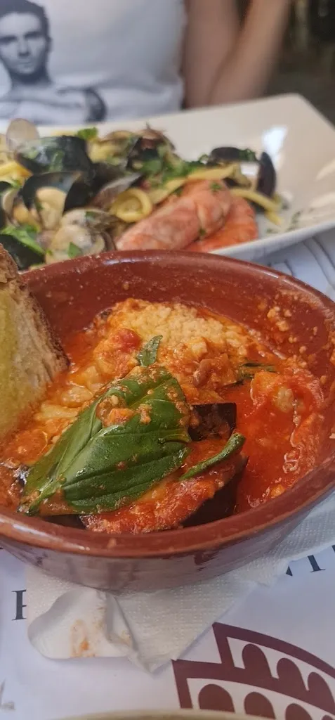 La Nuova Piazzetta_San Pietro In Vincoli_slider_image_2