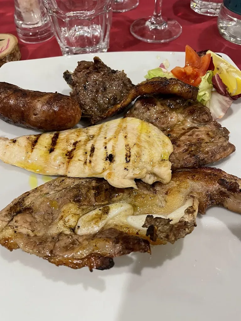 Beatrice Temporin_Braceria pizzeria le rocce_Rocca di Cambio_review