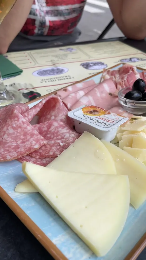 Volpe Pasini bistro italiano_San Pietro In Vincoli_slider_image_2