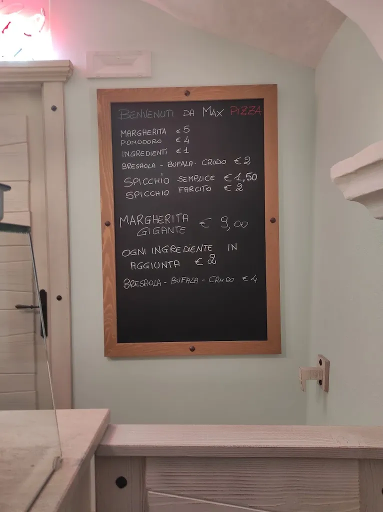 Max Pizza restaurant in San Piero in Bagno