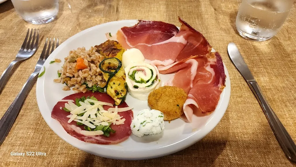 Teresa Pic_Ristorante Valle Oscura_Rocca Pia_review
