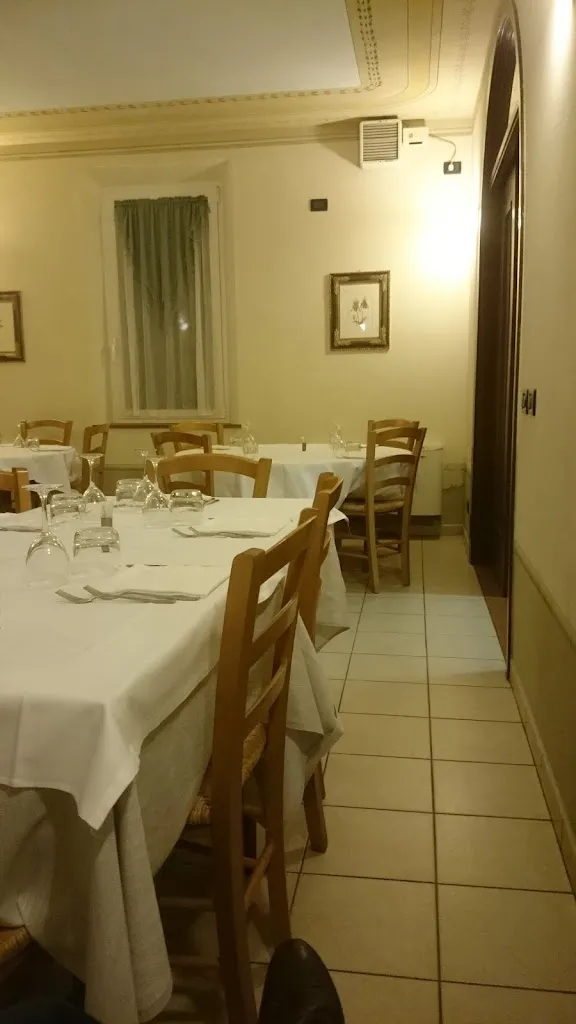 Bistrò ristorante pizzeria restaurant in San Prospero