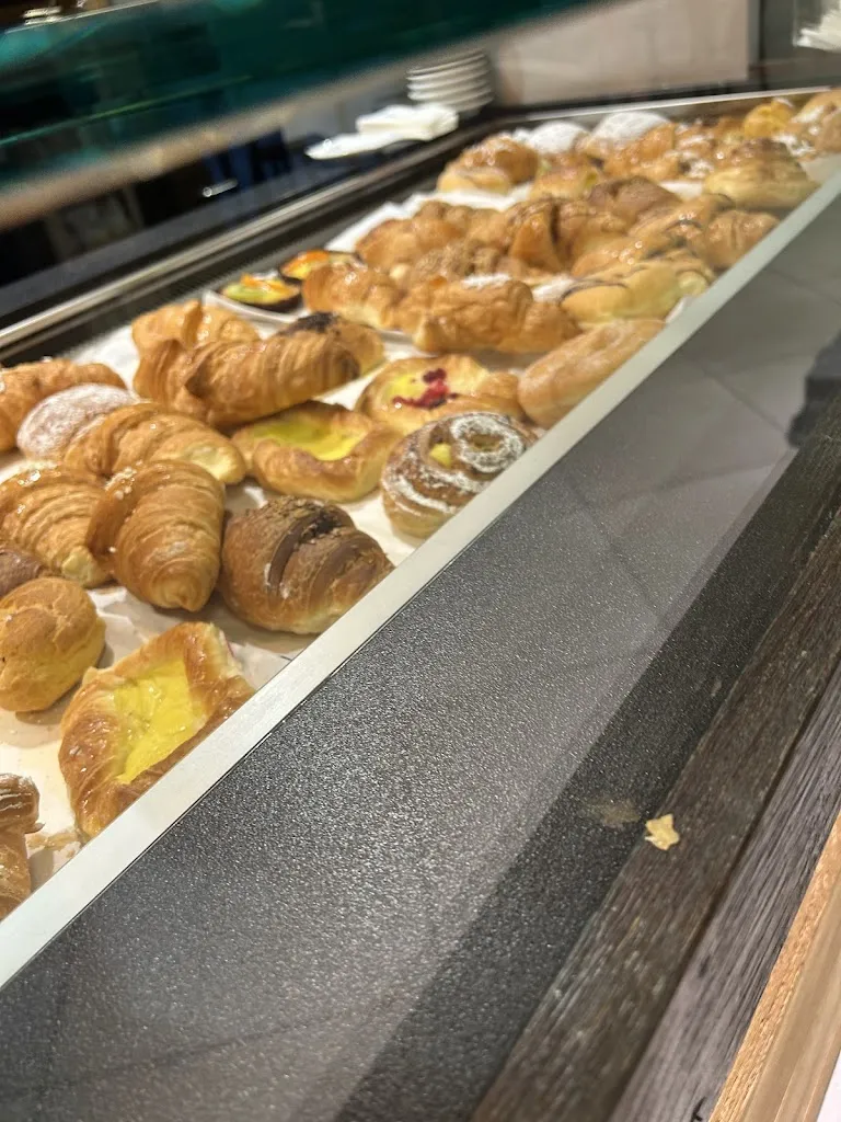 giuliano benini_Emily Way Bar_San Prospero_review