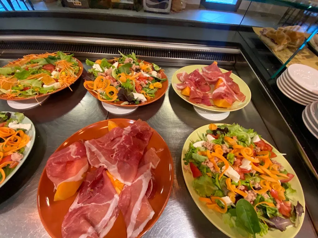 Emily Way Bar_San Prospero_slider_image_2