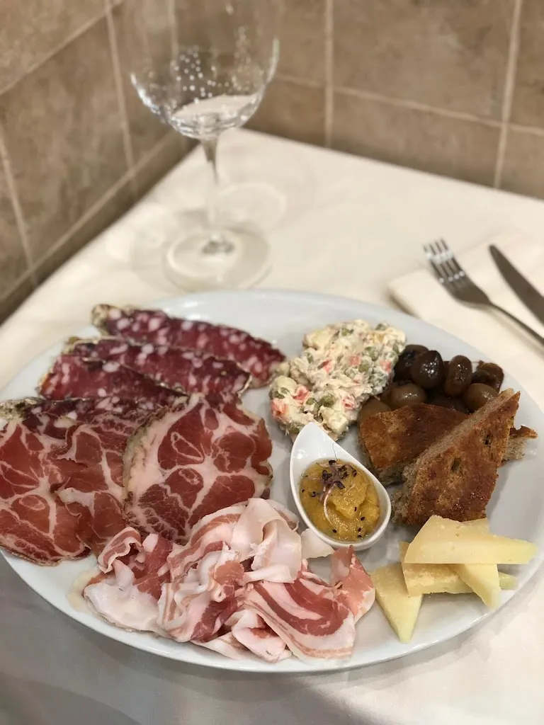 Menu_Ristorante cellarium_Rocca Pia_image_4