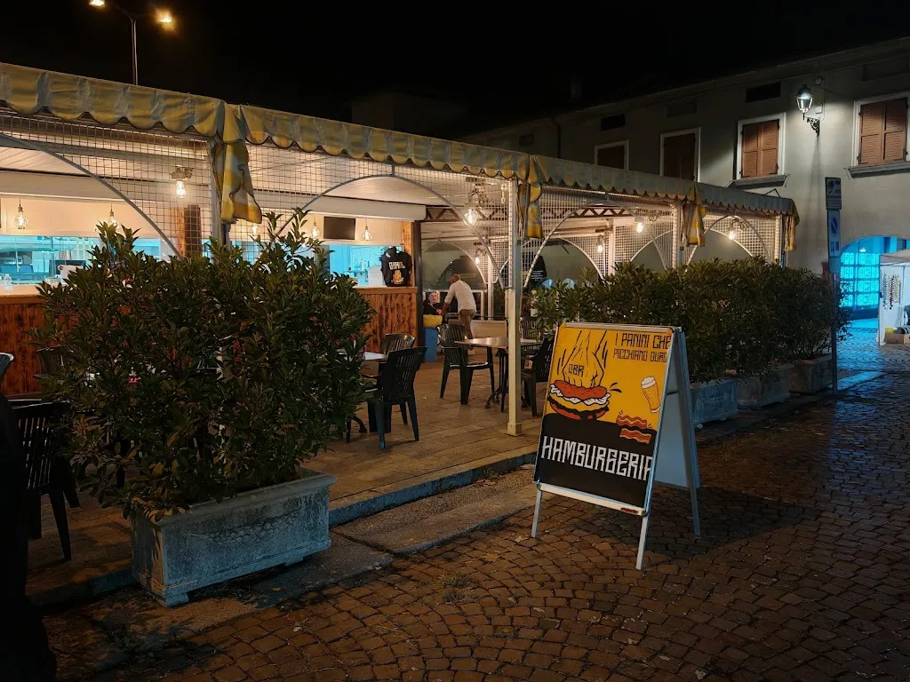 Hamburgeria Quei Bravi Ragazzi_San Secondo Parmense_slider_image_1