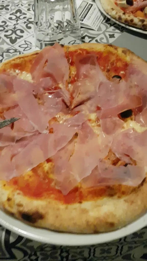 Poki Ma Buoni_Sant'Agata Bolognese_slider_image_2