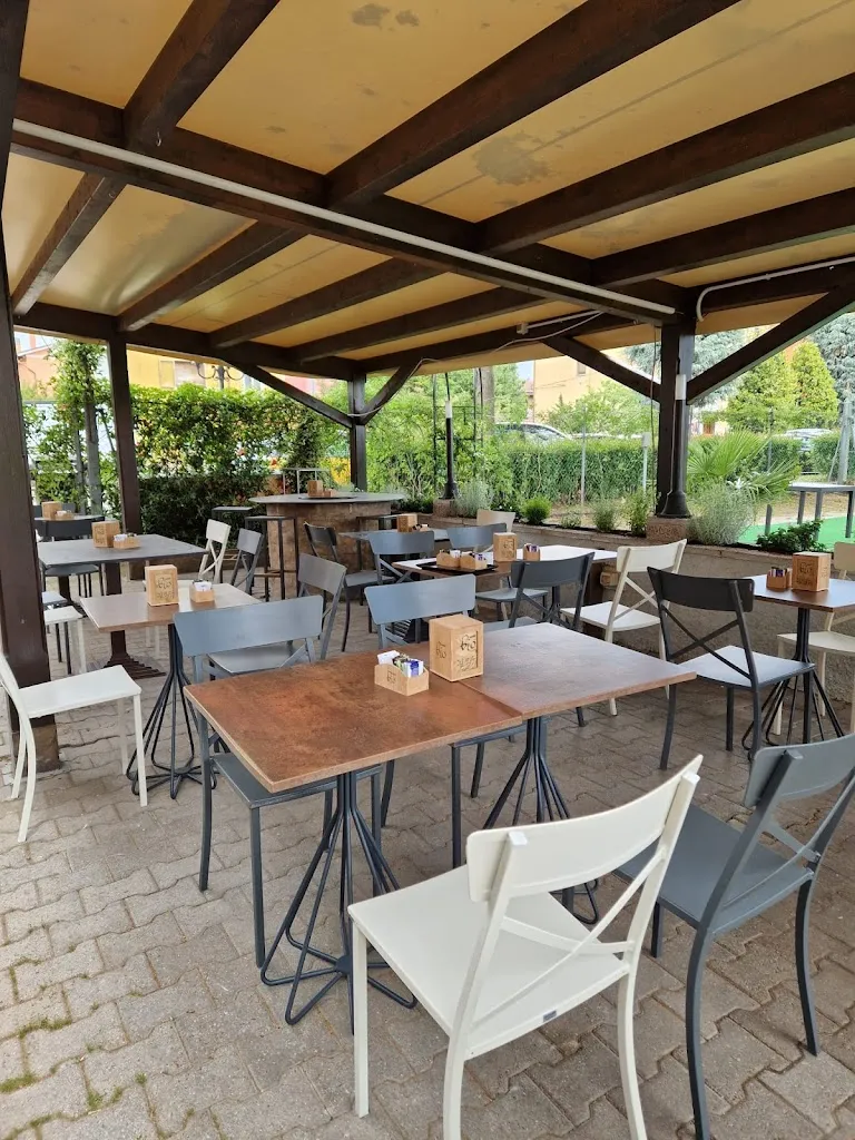 Sboccia restaurant in Sant'Agata Bolognese