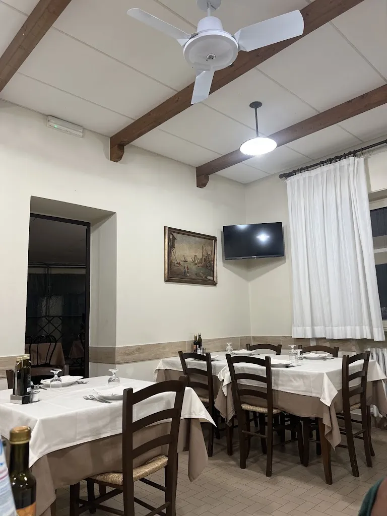 Emily Robinson_Ristorante Bar Corrado_Sant'Andrea in Casale_review