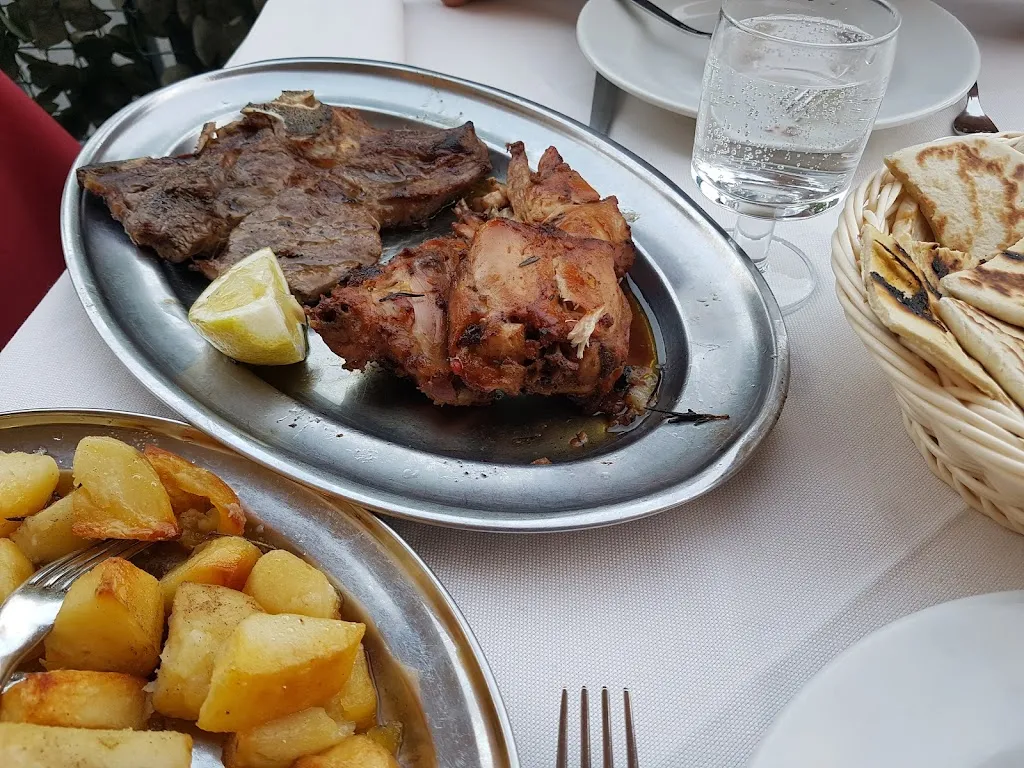 Łukasz_Ristorante Bar Corrado_Sant'Andrea in Casale_review