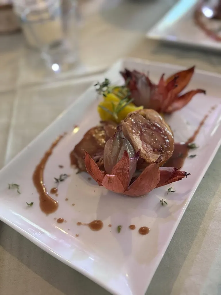 Ristorante Locanda Villa Petrosa_Santo Stefano-Carraie_slider_image_2