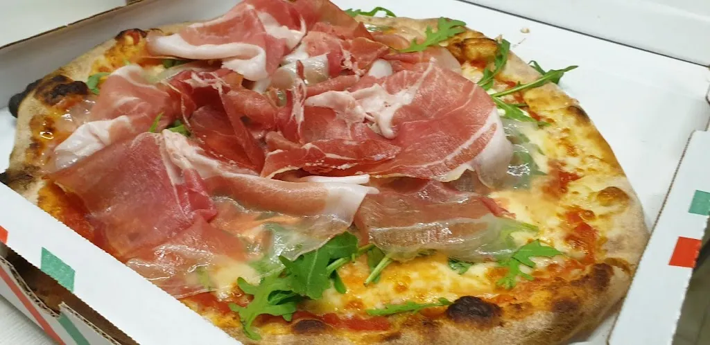 Antonio Furiosi_Pizza in Piazza Sarmato_Sarmato_review