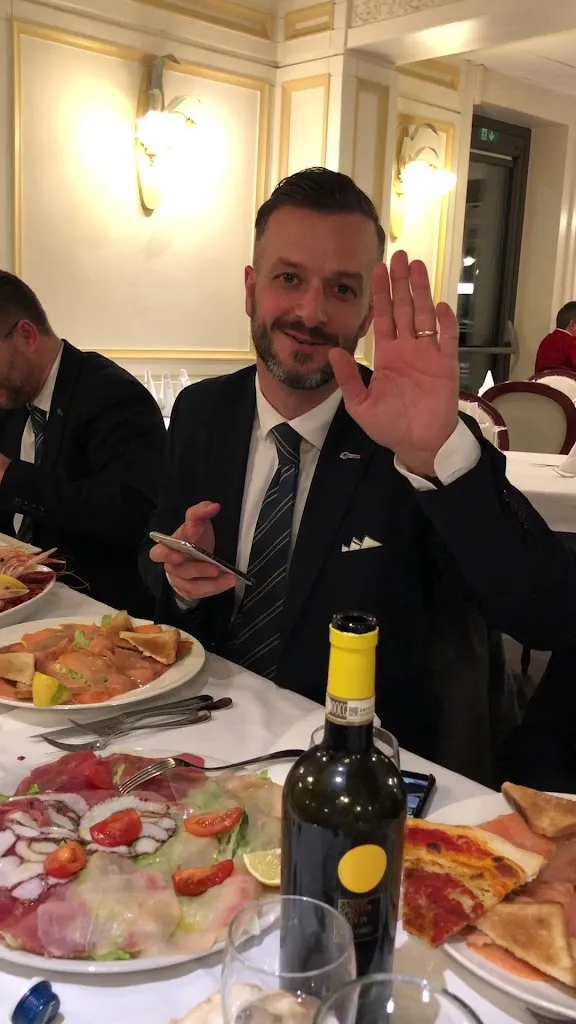 Due Madonne_Sassuolo_slider_image_2