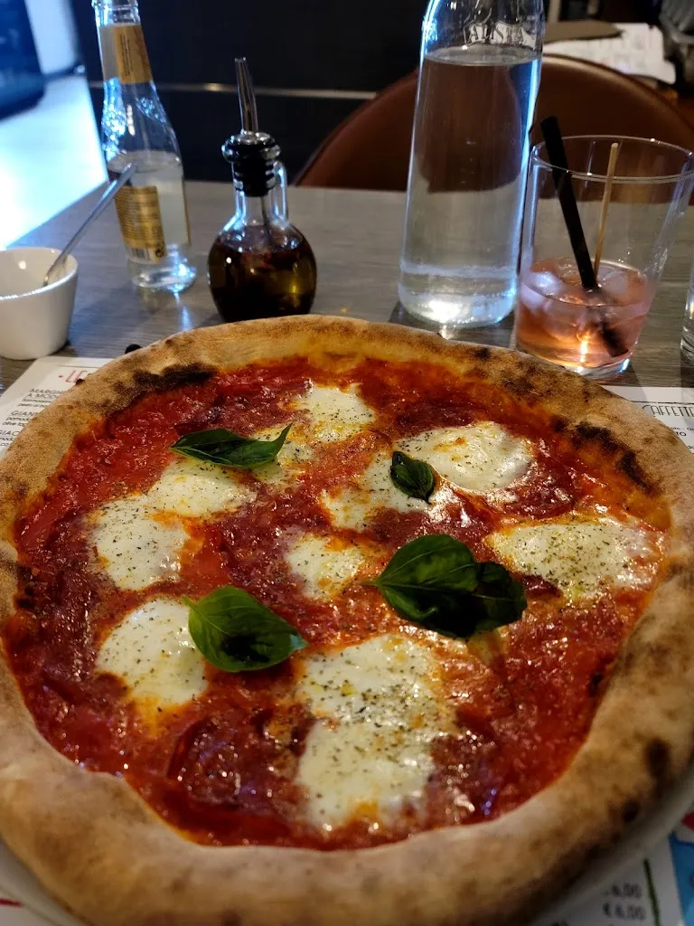 Jenny Lackey_Pizzeria da Giannico_Sassuolo_recensione