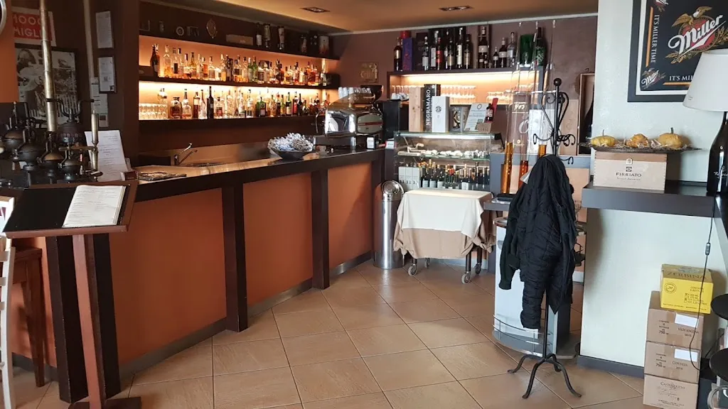 Kolibrì ristorante_Savarna-Conventello_slider_image_1