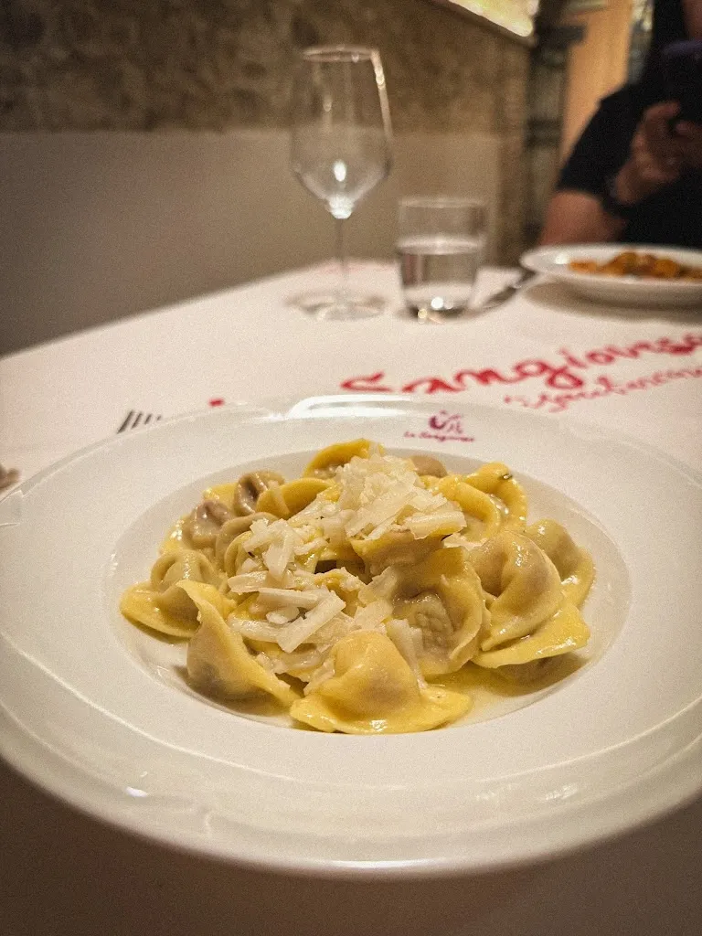 Fernanda Guimarães Brito_La Sangiovesa_Santarcangelo_review