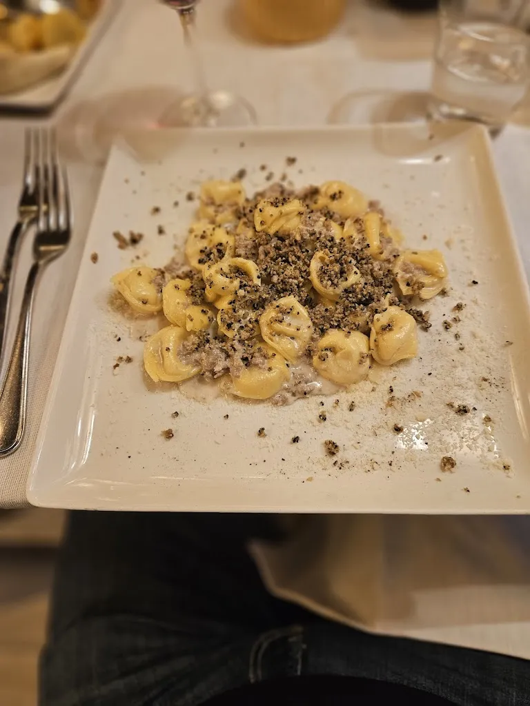 Dan Brown_Trattoria Del Passatore_Santarcangelo_review