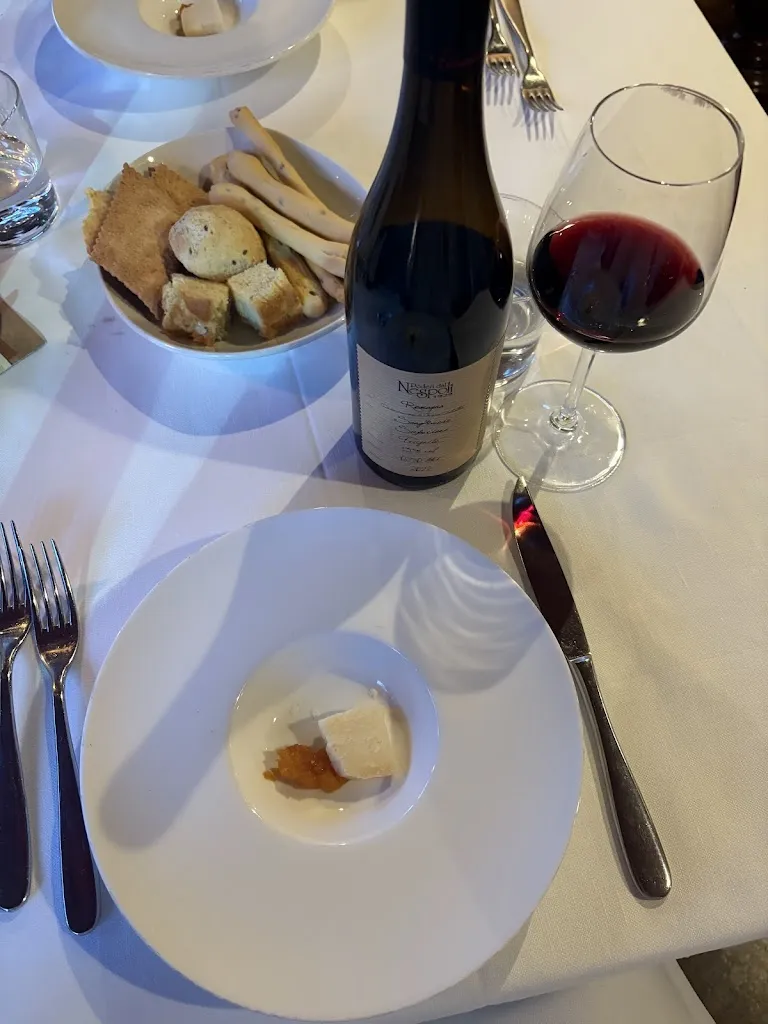 Chloe King_Ristorante Lazaroun_Santarcangelo_review