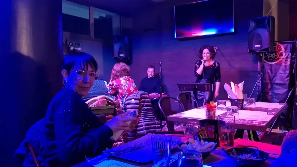 SmokeHouse by MAD for BBQ_Santarcangelo_slider_image_2