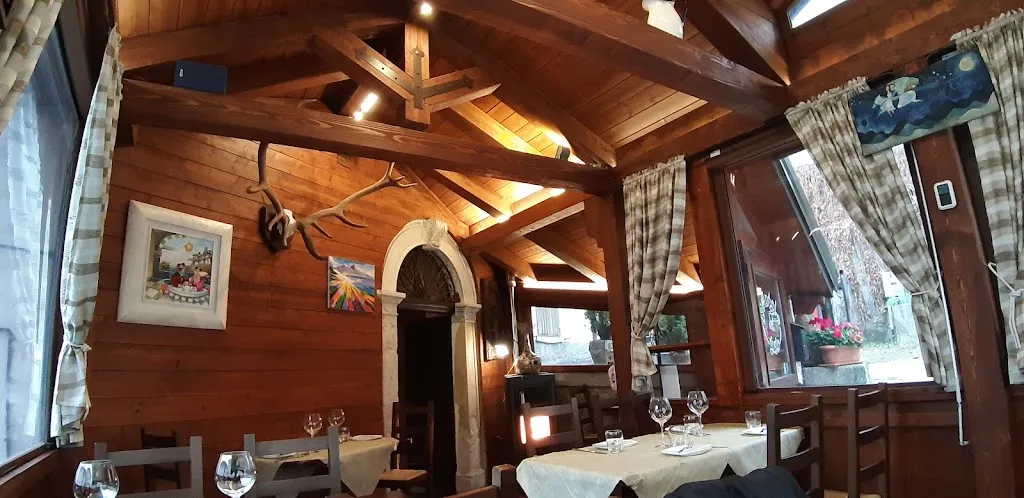 L'angolo Del Gusto restaurant in Rivisondoli