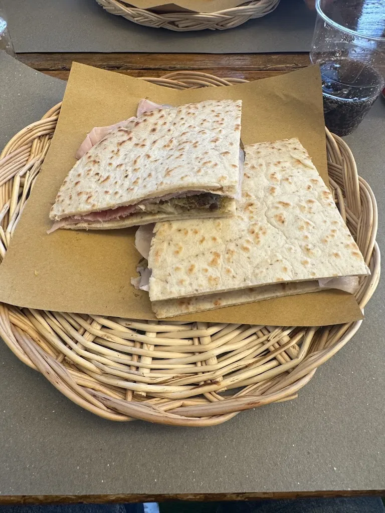 matteo bonifazi_Piadineria Amarcord..& CUCINA A 360'_Santarcangelo_recensione