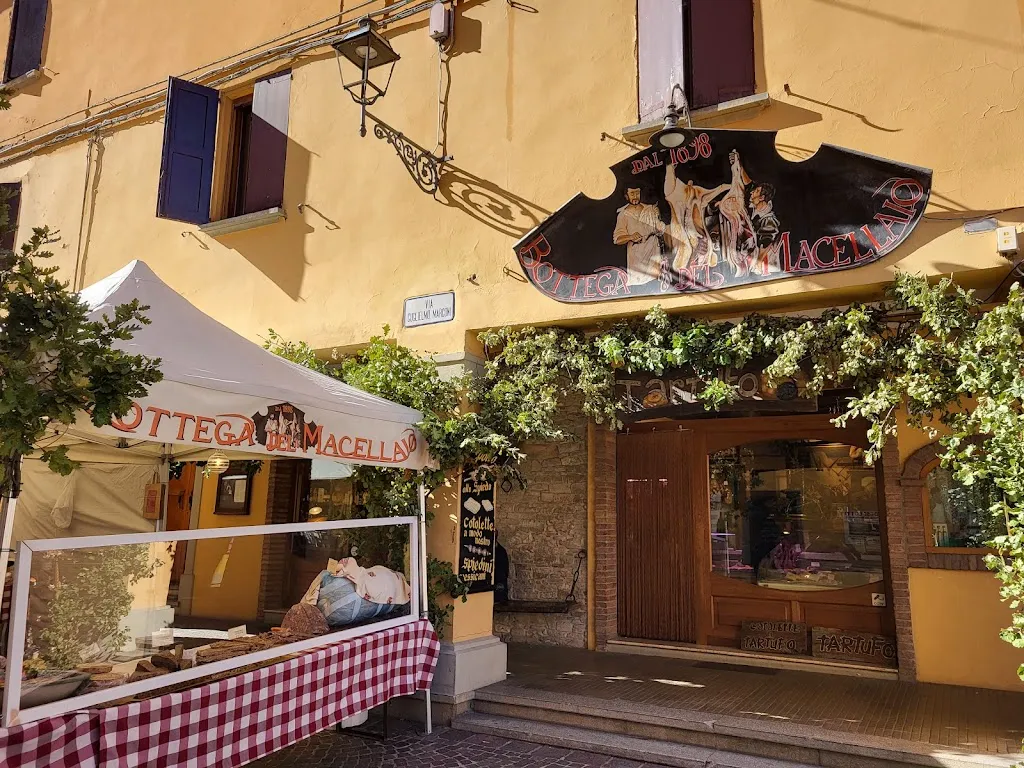 La Bottega Del Macellaio restaurant in Savigno
