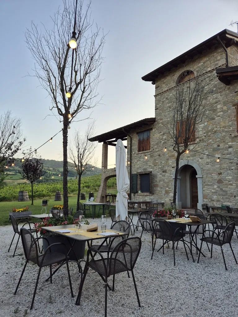 Mastrosasso Torricella restaurant in Savigno