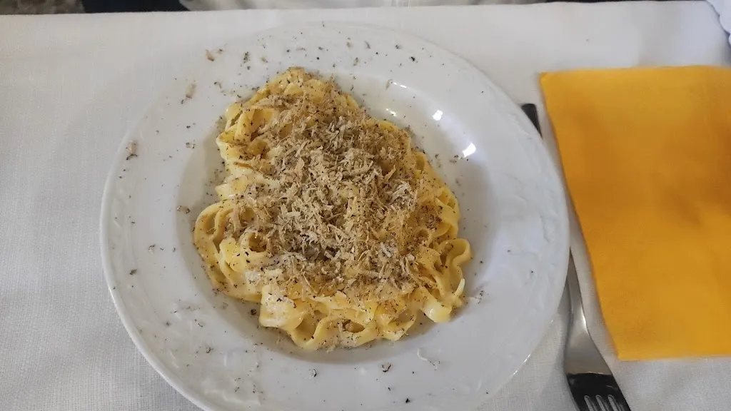 Antonella Lombardo_Irina Trattoria e Pizzeria_Savigno_review