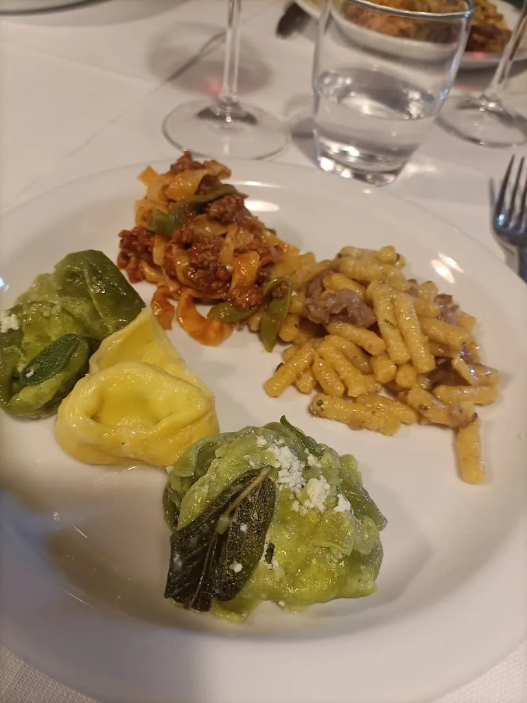 Osteria Amelia_Savignano sul Panaro_slider_image_1