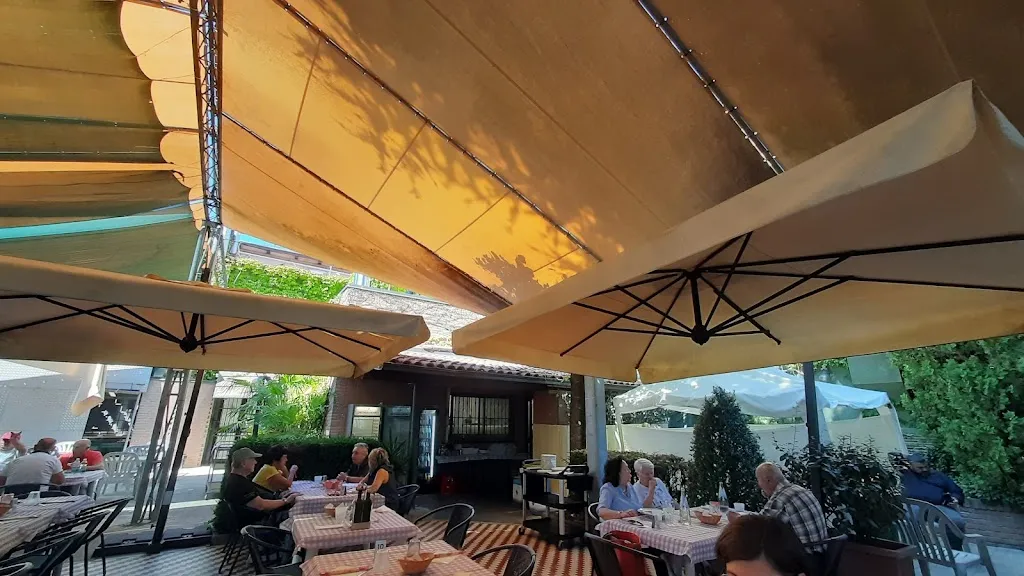 Ristorante Perla Verde_Savignano sul Panaro_slider_image_3